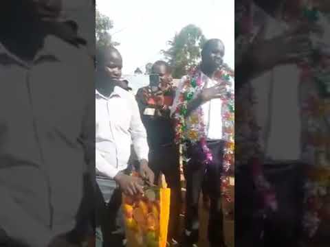 MOGOTIO resident floods the streets to fundraise for youthful mp aspirant Reuben KIBOREK! [Video]