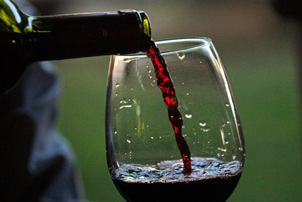 Rotary pouring wine and donations to charity  Maple Ridge News [Video]