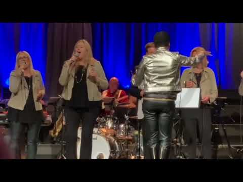 Don’t Cry ( Kirk Franklin ) Gladys & Gladness Singers [Video]