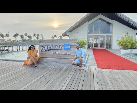 Taking the tour of our resort/Radisson Blu Maldives [Video]