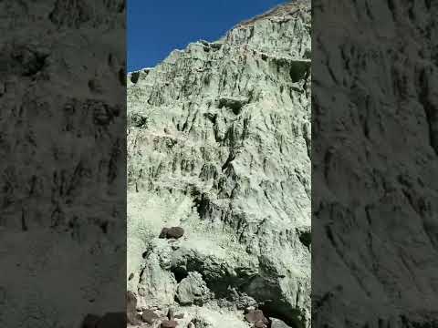 Island In Time Trail Sheep Rock Unit John Day Fossil Bed National Monument Maybee Discovery #shorts [Video]