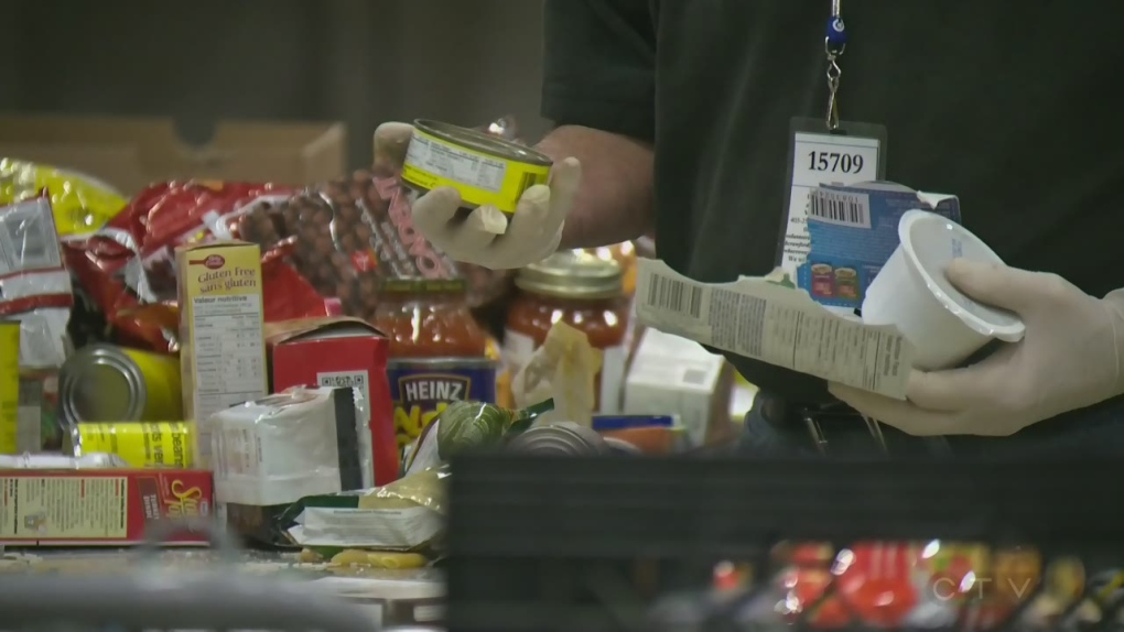 Food drive in Calgary takes aim at high inflation and costs [Video]