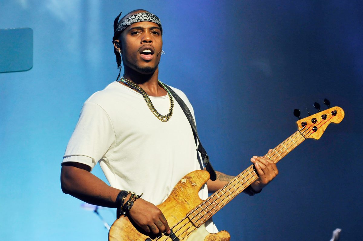 B.o.B Claps Back At Bill Nye & Continues To Promote Flat Earth Theory [Video]