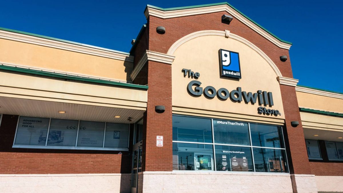 Goodwill launches online venture GoodwillFinds  WFTV [Video]