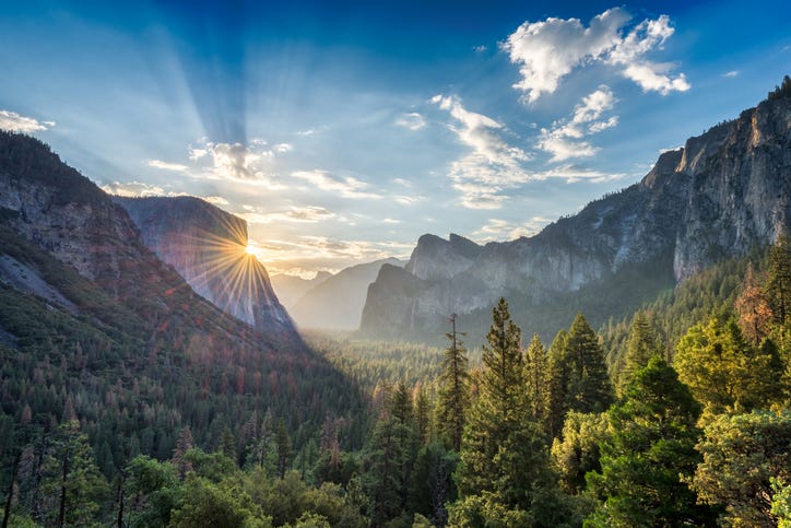 National Geographic offers tips for visiting National Parks [Video]