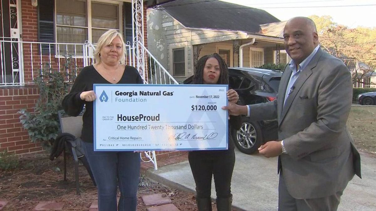 62-year-old woman receives big boost from Georgia Natural Gas Foundation  WSB-TV Channel 2 [Video]