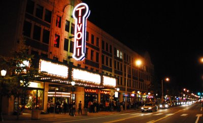 Watch The Oscars On The Big Screen At The Tivoli Theatre  We Are Movie Geeks [Video]