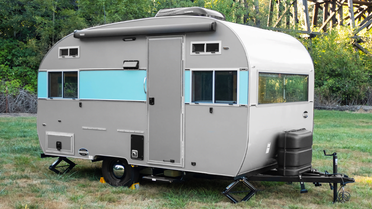 The Sellwood Travel Trailer Mixes Modern Design with Vintage Good Looks [Video]