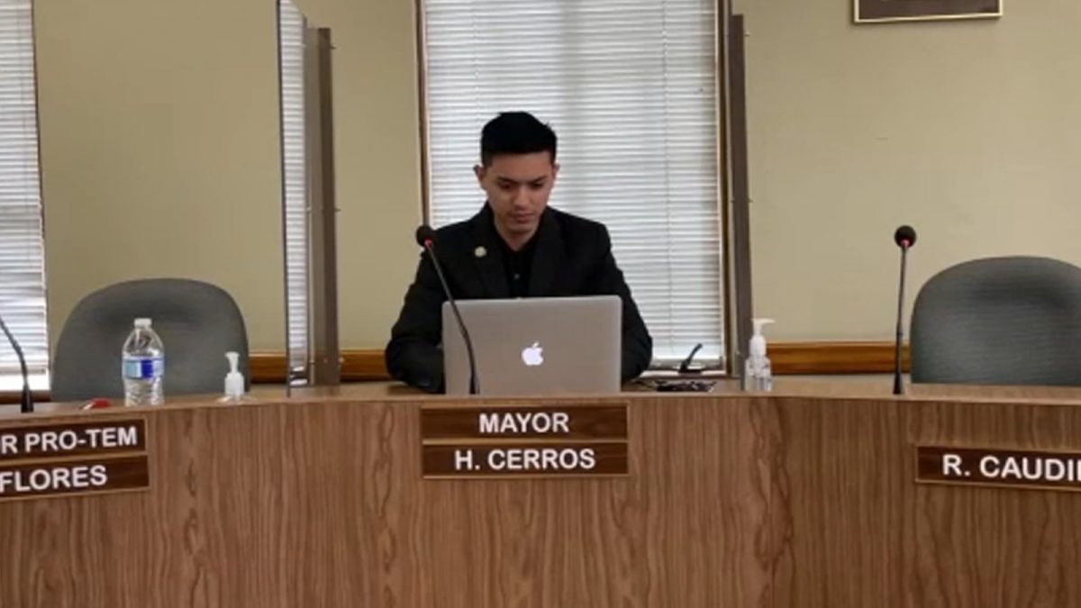 Hipolito Angel Cerros makes history as Lindsay’s youngest mayor [Video]