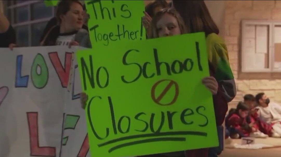 Pflugerville ISD parents ask school board to save their schools amid potential school rezoning [Video]