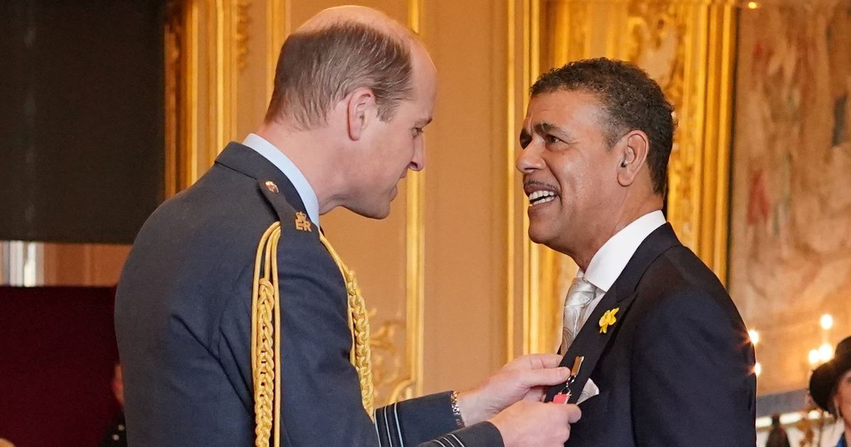 Receiving MBE from Prince of Wales was ‘unbelievable’ says Chris Kamara [Video]