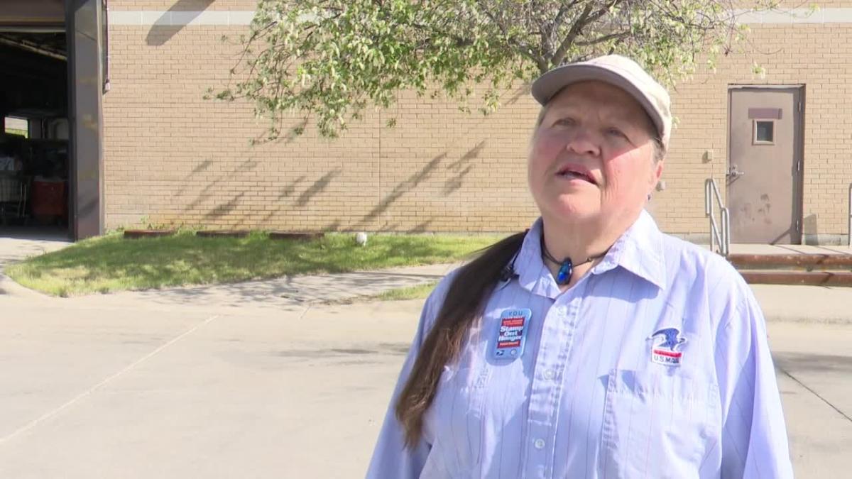 Billings mail carriers collecting food donations [Video]