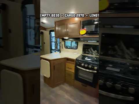 IDEAL Traveling Access RV! 28DBS [Video]