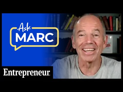 When to Fundraise and When to Take on Debt with Netflix Co-Founder Marc Randolph [Video]