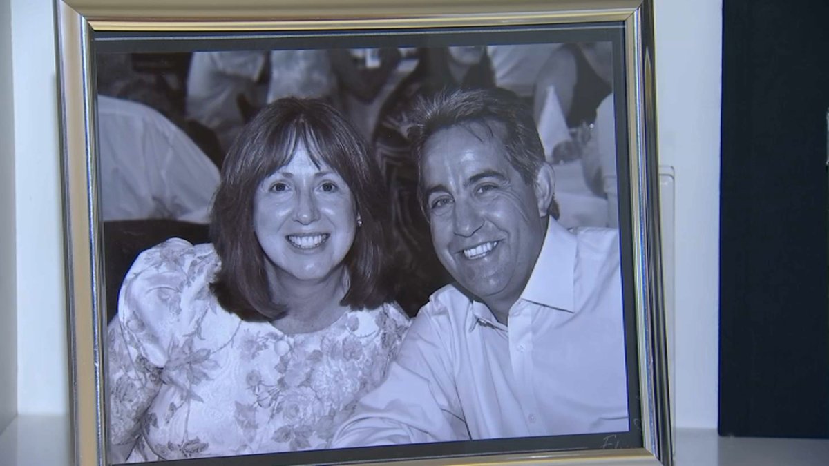 Man who gave kidney to wife leads search for new donor  NBC Boston [Video]