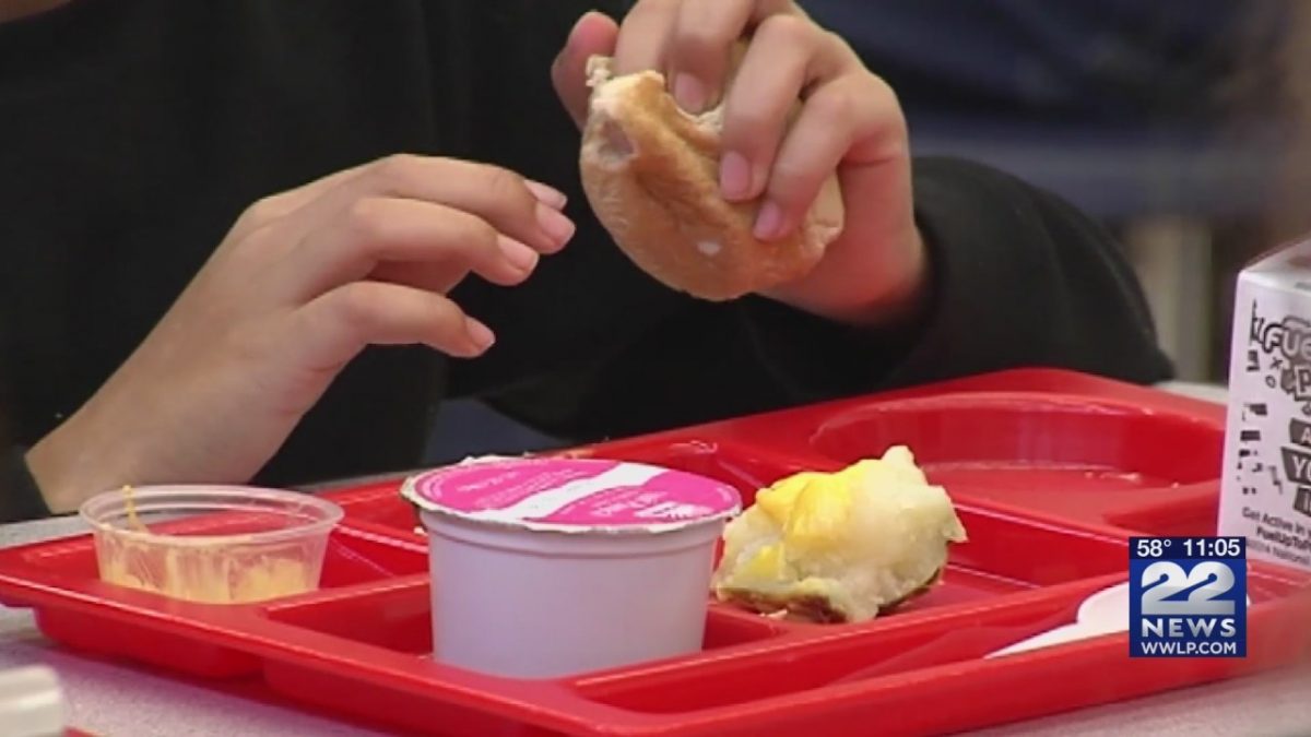 State budget to include funding for free school lunches [Video]
