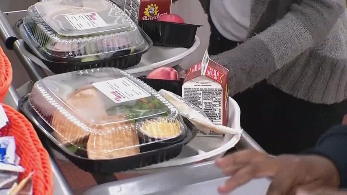 Here’s how Universal Free Meals is helping students in California [Video]