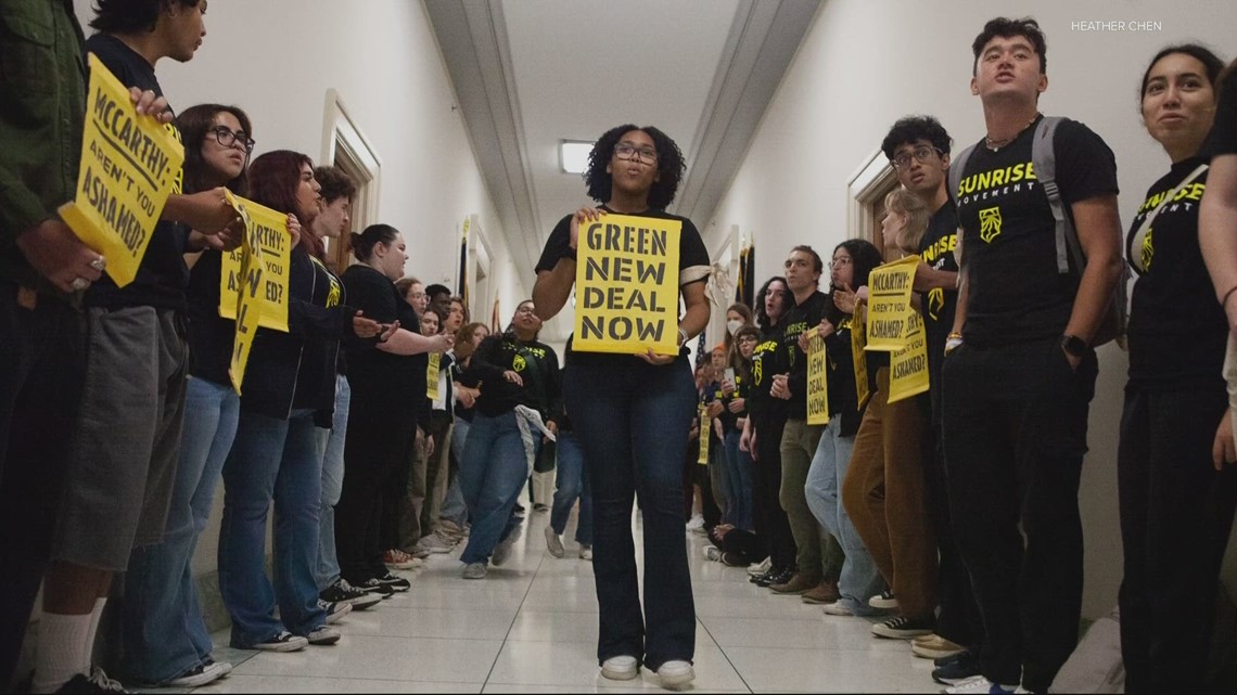 Portland student organizers get behind Green New Deal for Schools campaign [Video]