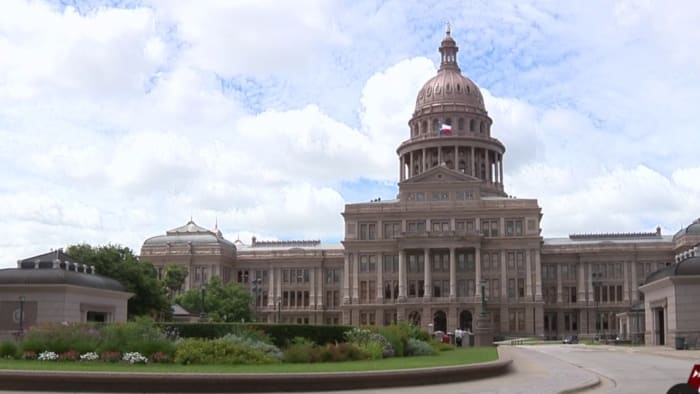 As third Texas special session wraps up, legality questions arise for three border security bills [Video]