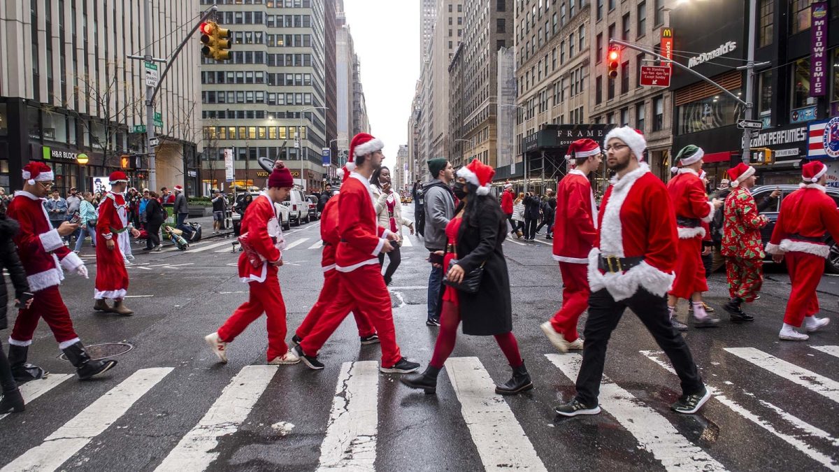 SantaCon 2023: Festive bar crawl route, MTA alcohol ban, everything else you need to know [Video]