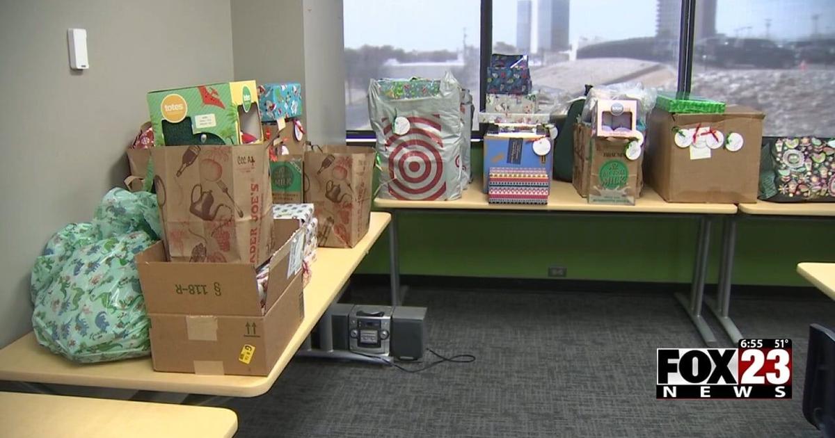 Community Care College’s annual Angel Tree program gifts 116 kids for Christmas | News [Video]