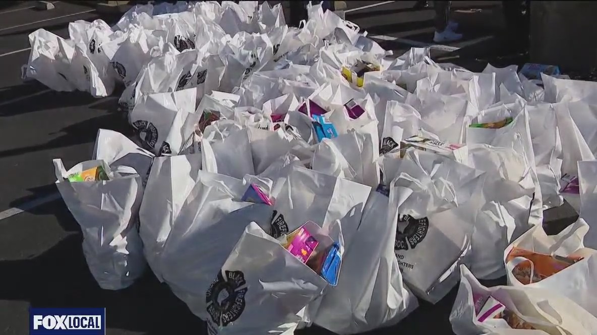 Oakland Black Firefighters Association holds annual holiday giveaway [Video]