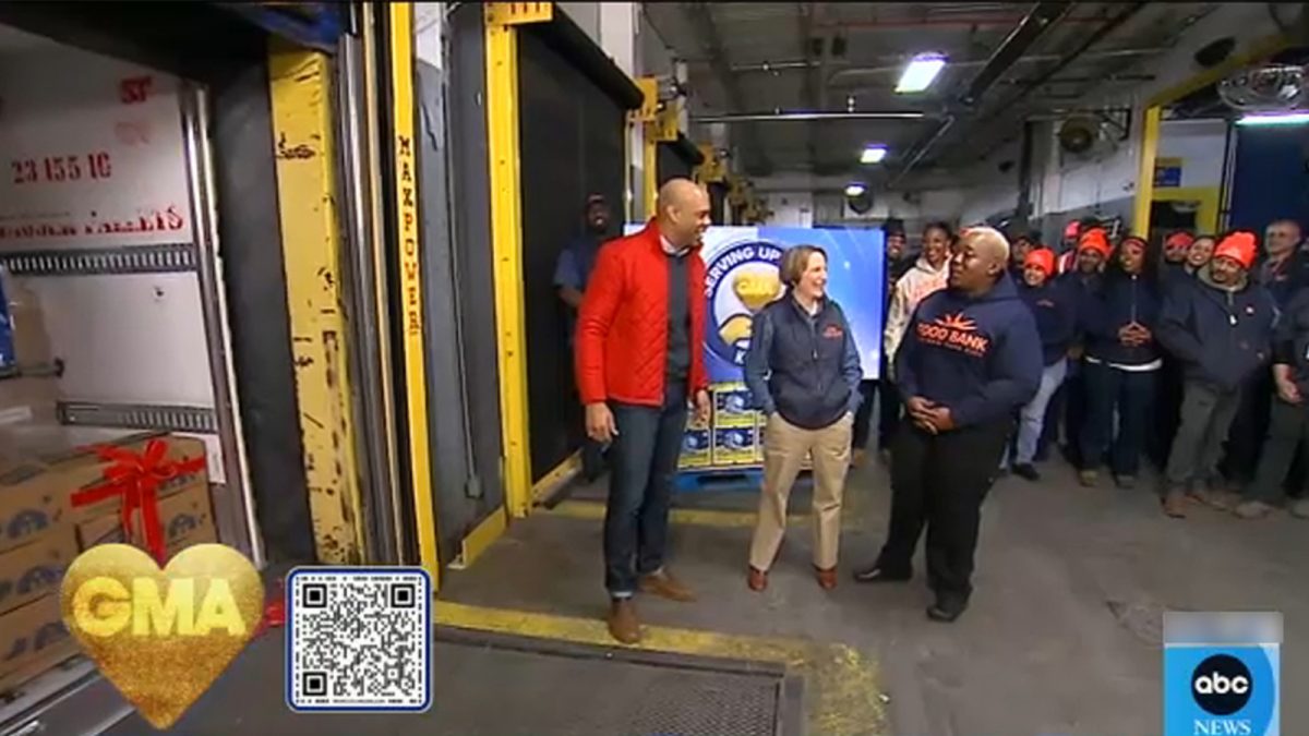 ‘GMA’ is ‘Serving Up Kindness’ at Food Bank for New York City; Perdue makes big donation of 40,000 pounds of chicken [Video]