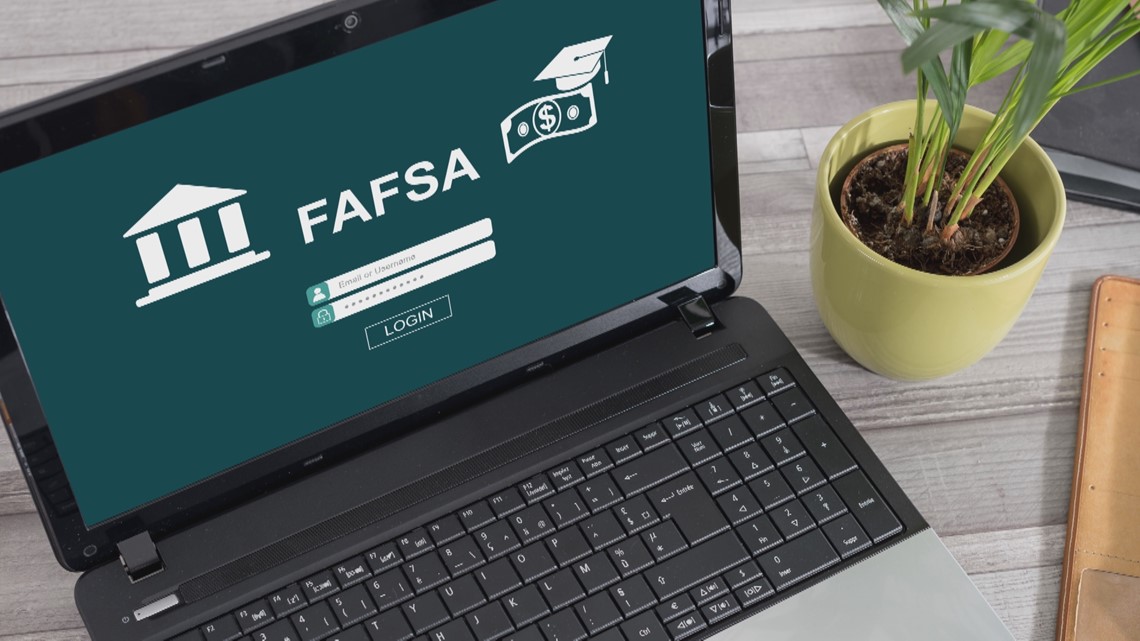 What you need to know about the new FAFSA application [Video]