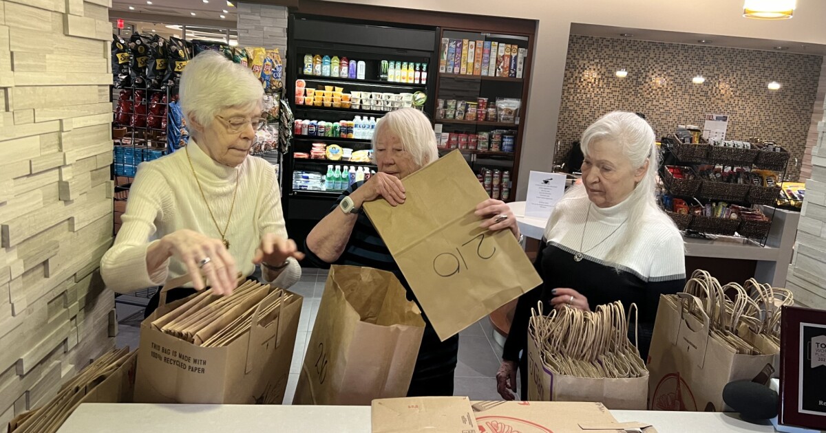 Making a difference one brown bag at a time [Video]