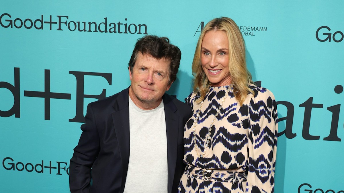 Michael J. Fox candidly opens up about Parkinson’s being ‘a gift’ and working with wife Tracy Pollan [Video]