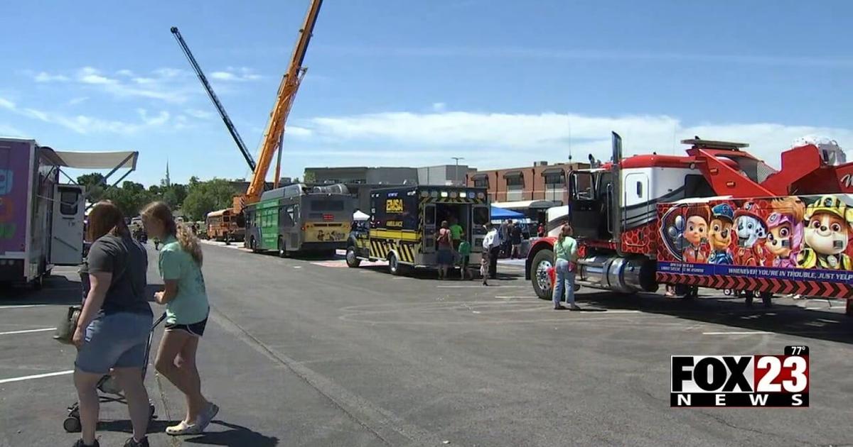 5th annual Sand Springs Truck Touch raises funds for Angus Valley Elementary School | News [Video]