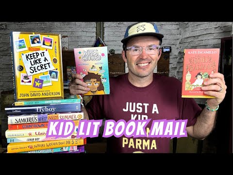 Catching Up on Kid Lit Book Mail [Video]