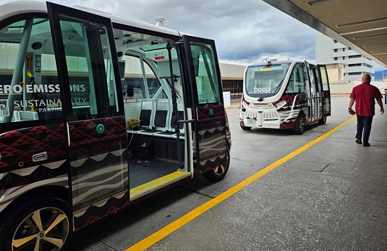 Beep deploys autonomous shuttles at Honolulu airport with partners [Video]