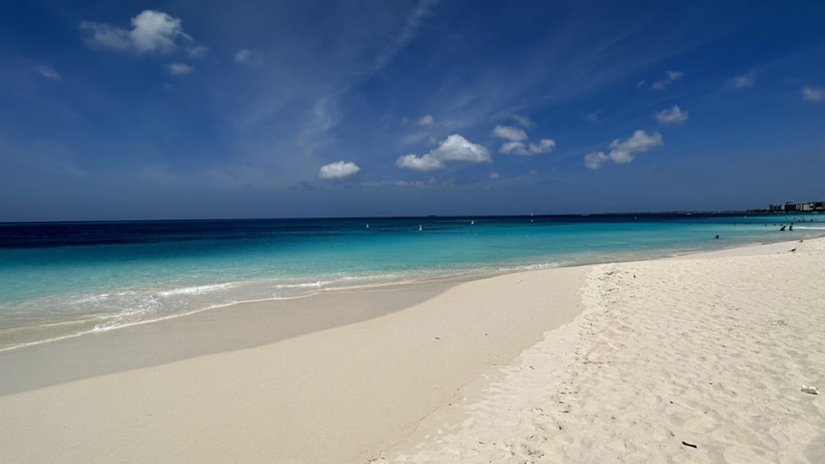 How Aruba Keeps Making Travelers Happy [Video]