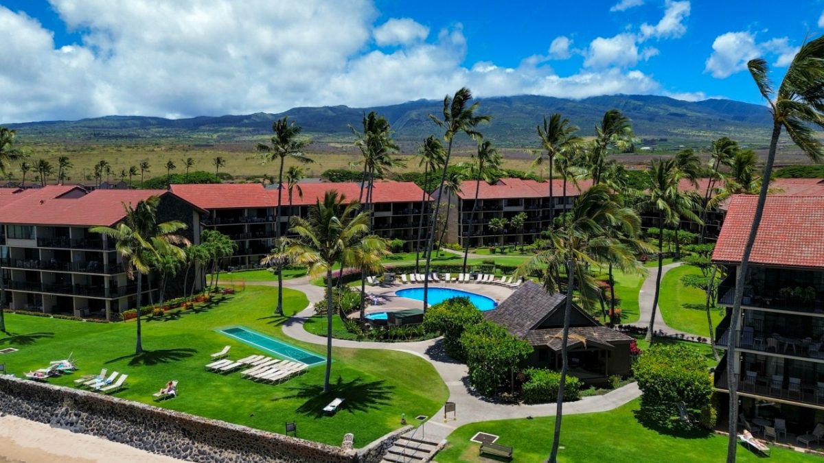 Maui ponders its future as leaders consider restricting vacation rentals loved by tourists | KLRT [Video]