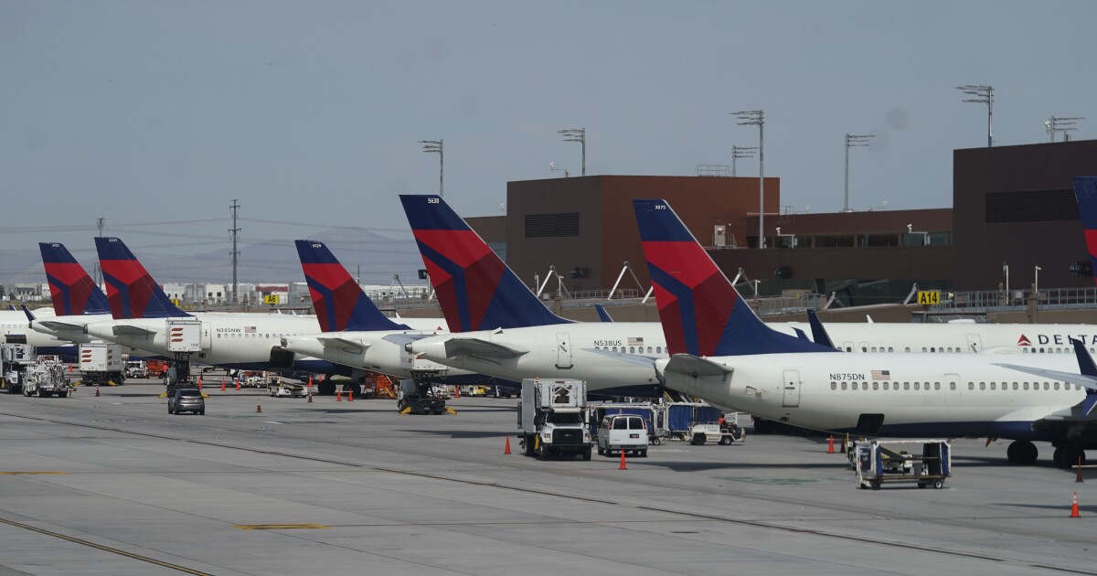 Travelers’ woes continue at Salt Lake Airport 2 days after massive IT outage [Video]